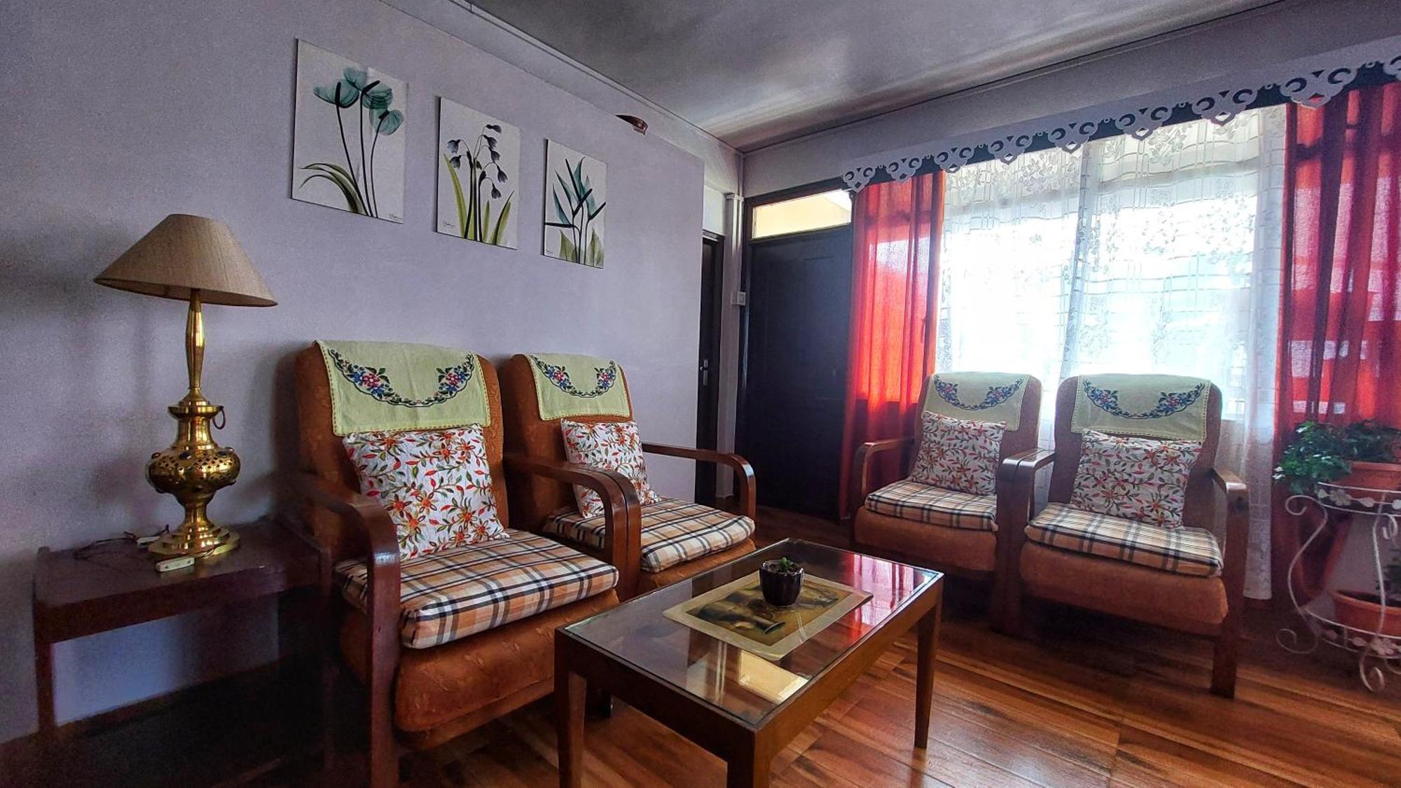 Indivar Homestay Дарджилинг Екстериор снимка