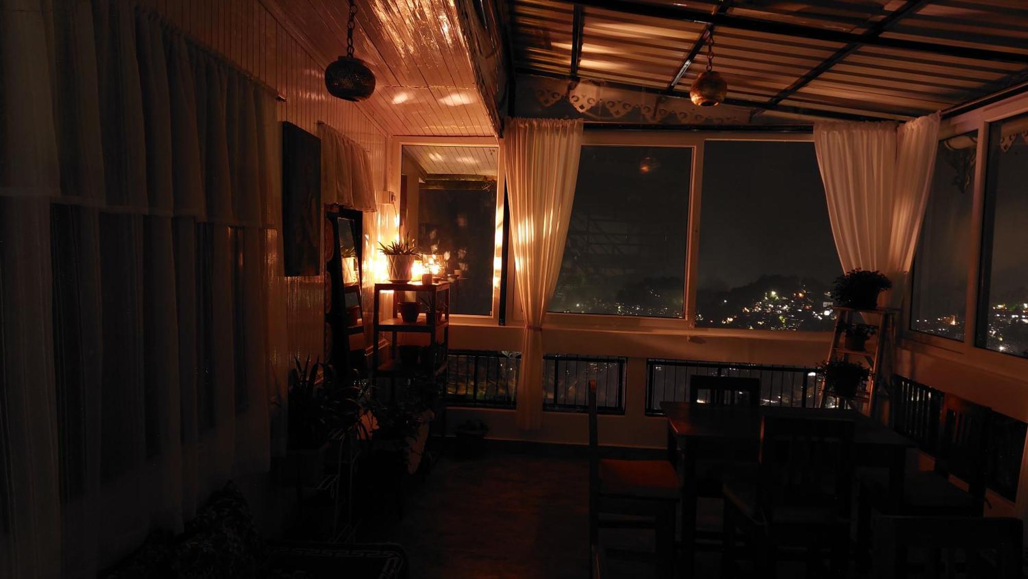 Indivar Homestay Дарджилинг Екстериор снимка