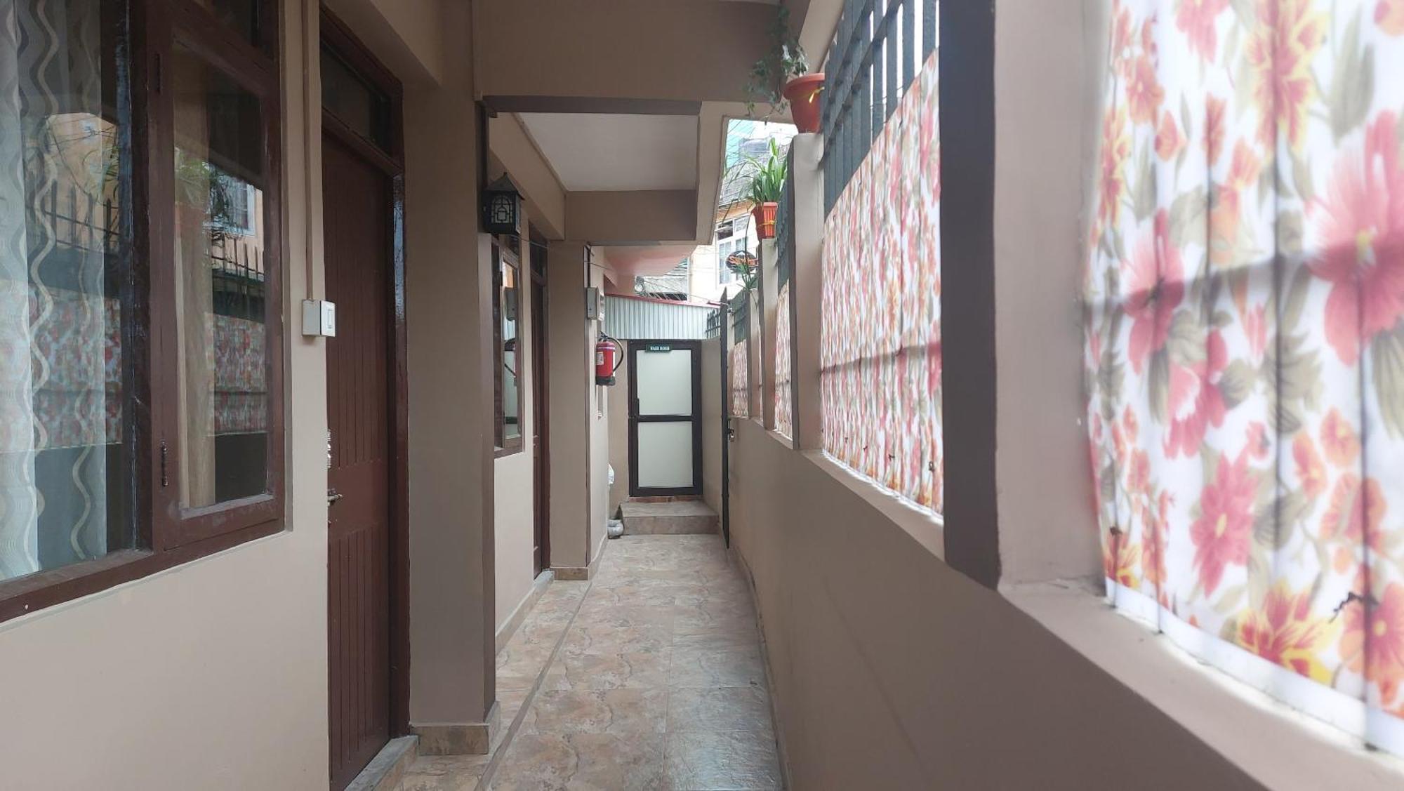 Indivar Homestay Дарджилинг Екстериор снимка